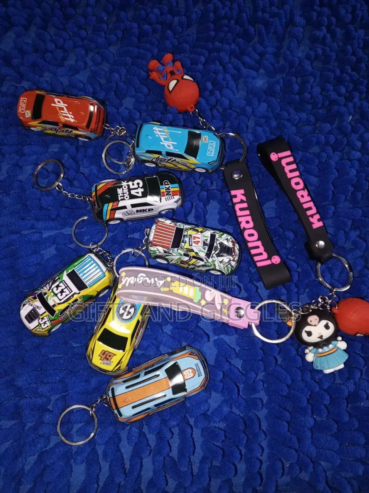 Keyrings_partypacks_by 12