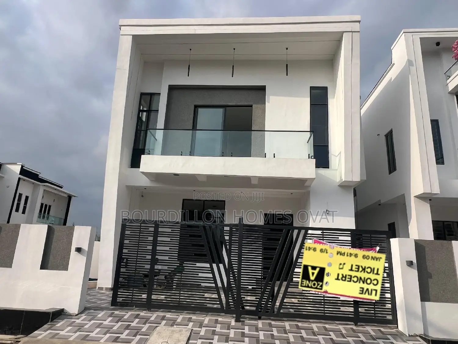 4bdrm Duplex in Addo Road, Ajah for sale