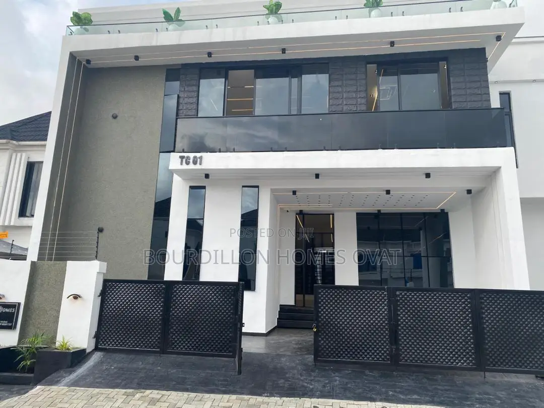 5bdrm Duplex in Addo Road, Ajah for sale