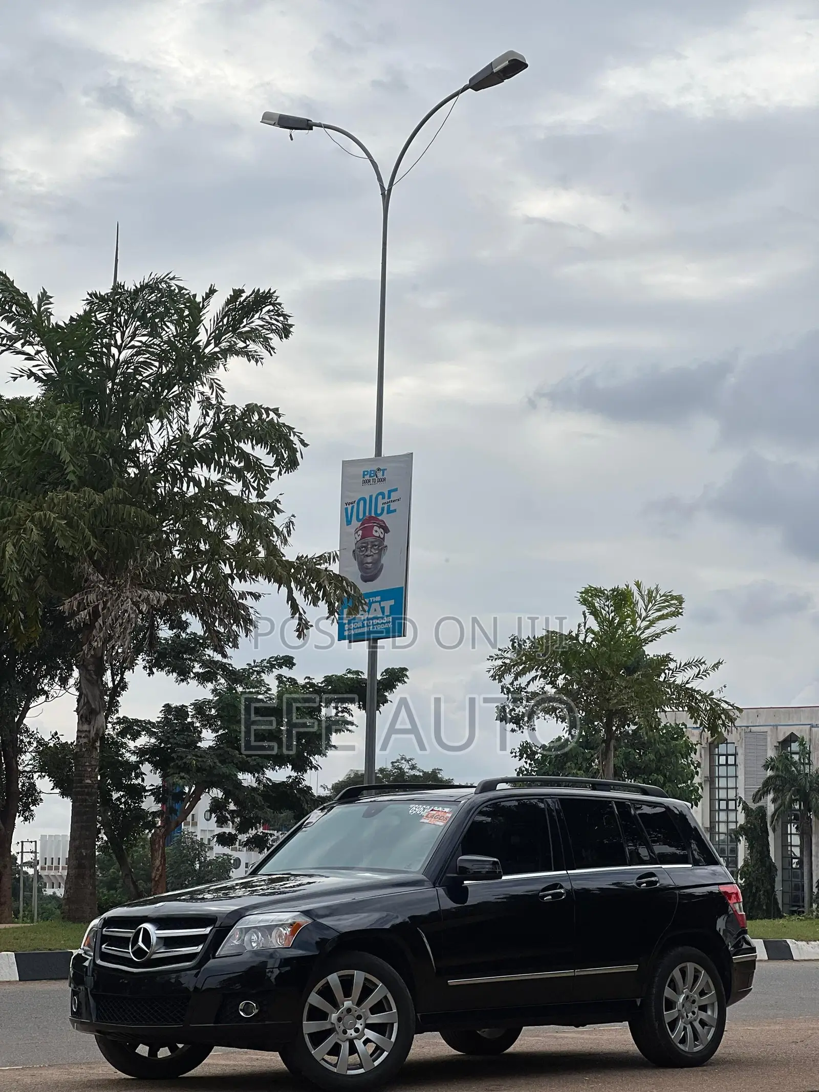 Mercedes-Benz GLK-Class 350 2010 Black