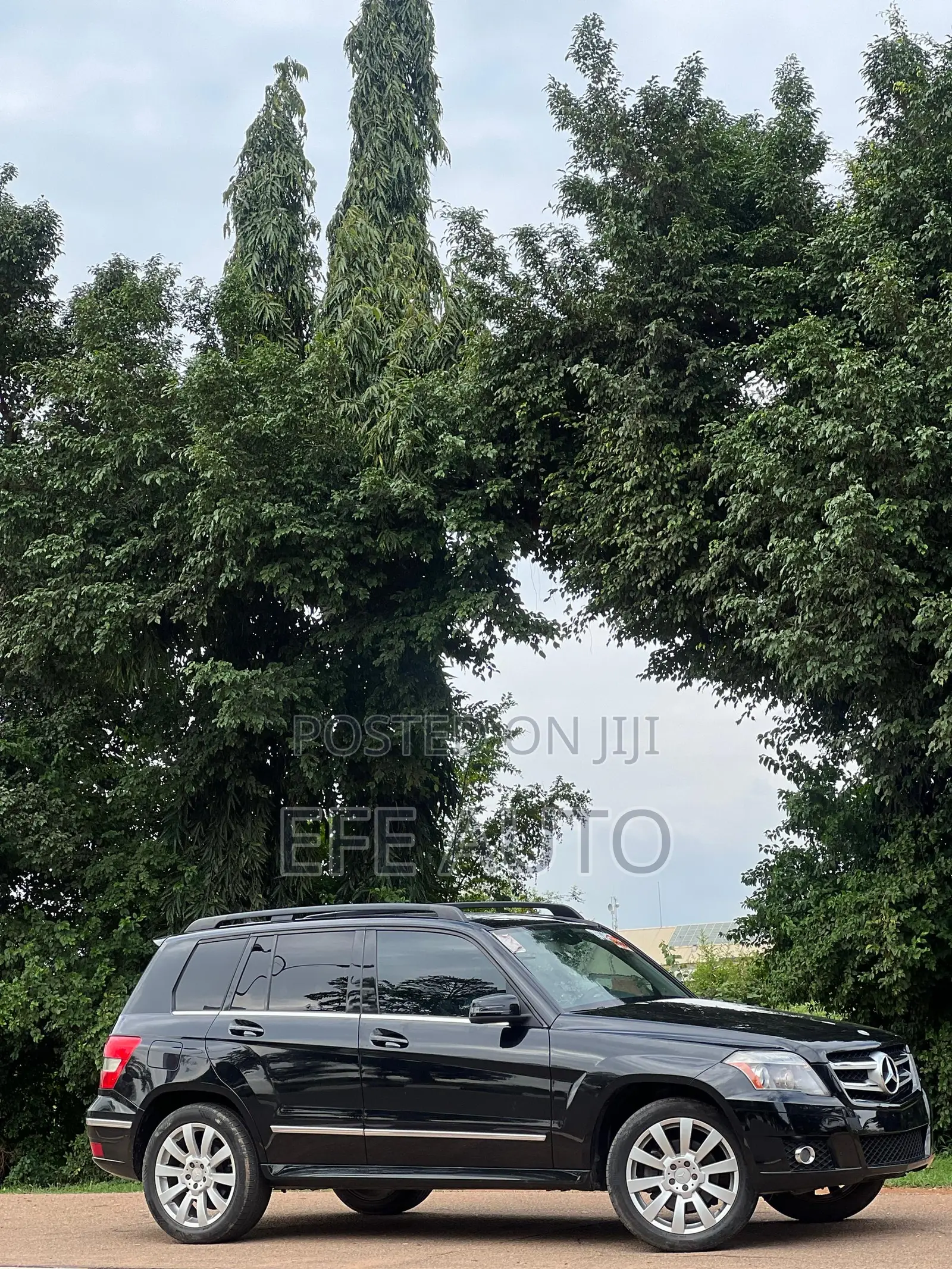 Mercedes-Benz GLK-Class 350 2010 Black