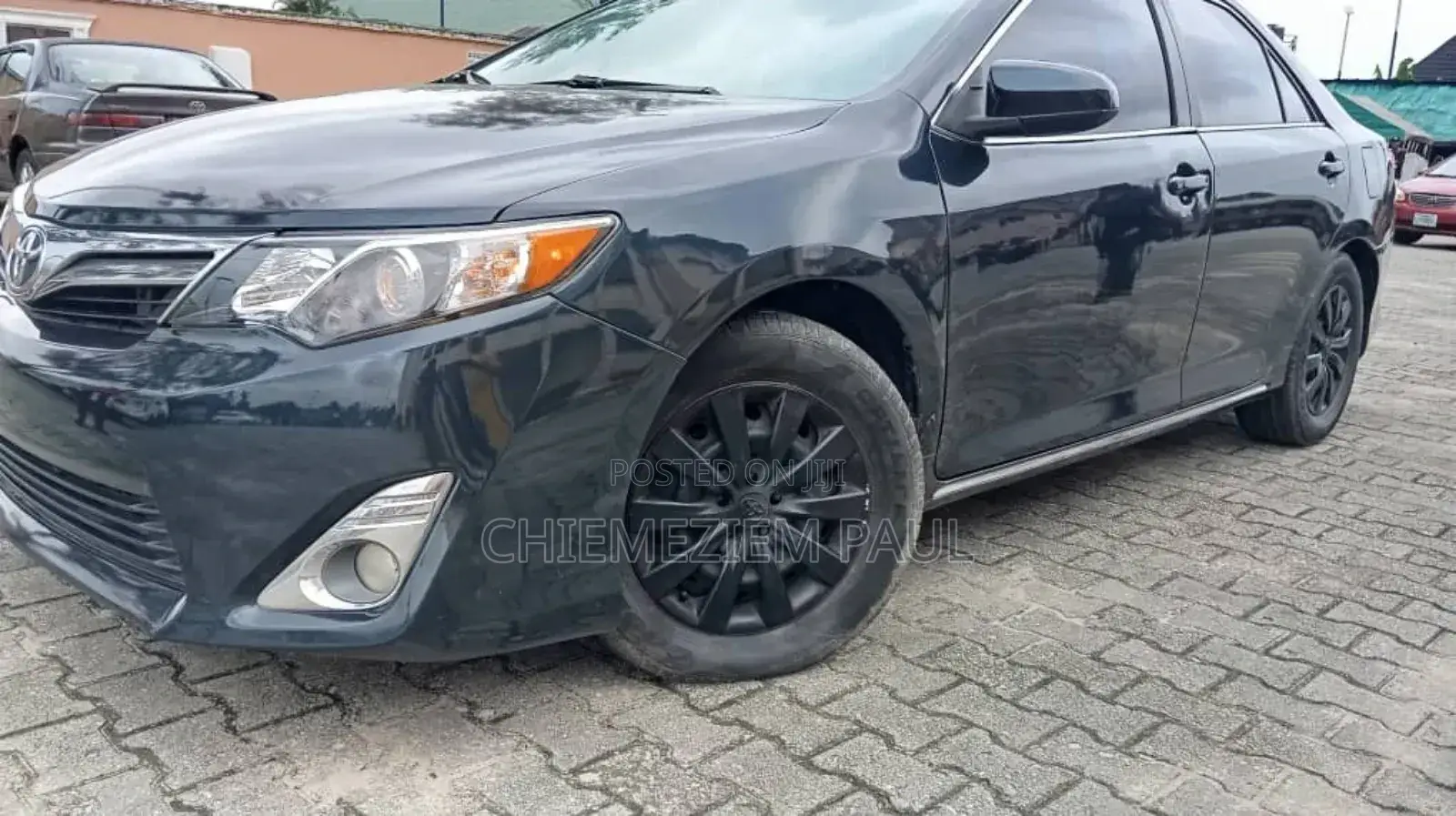 Toyota Camry LE 4dr Sedan (2.5L 4cyl 6A) 2013 Gray