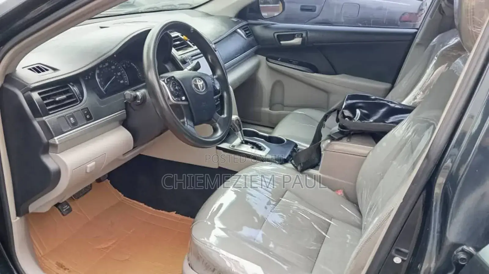 Toyota Camry LE 4dr Sedan (2.5L 4cyl 6A) 2013 Gray