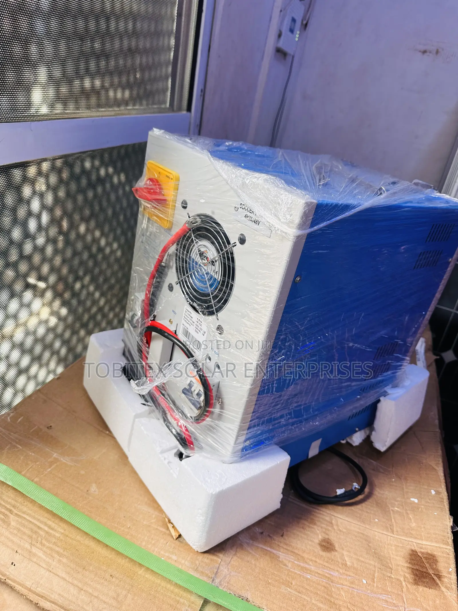 Soccer Power Solar Inverter 4kva
