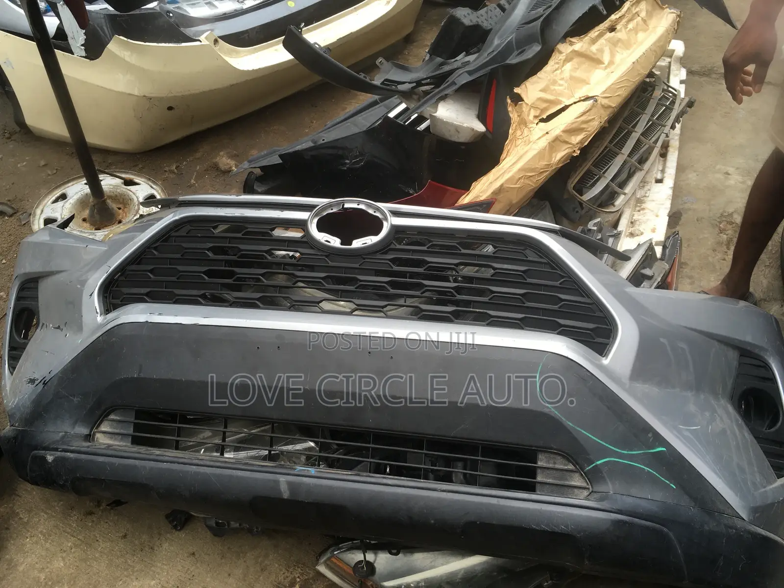 Toyota Rav 4 2020 Complete Bumper