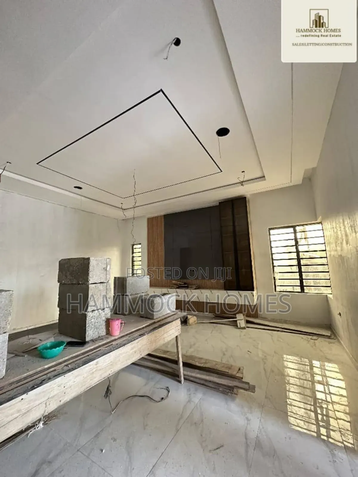 3bdrm Bungalow in Ile-Tuntun Estate, Jericho for sale
