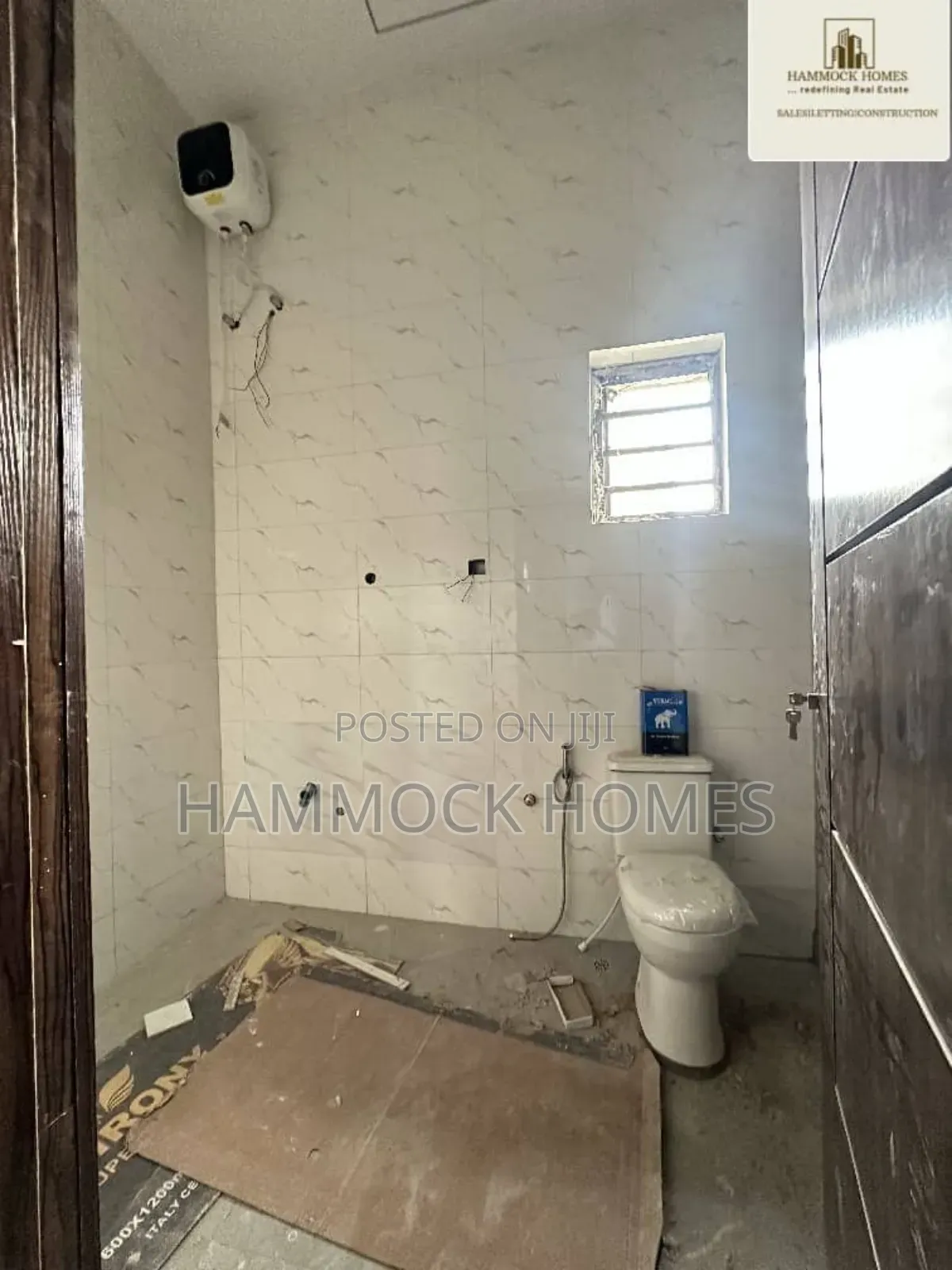 3bdrm Bungalow in Ile-Tuntun Estate, Jericho for sale