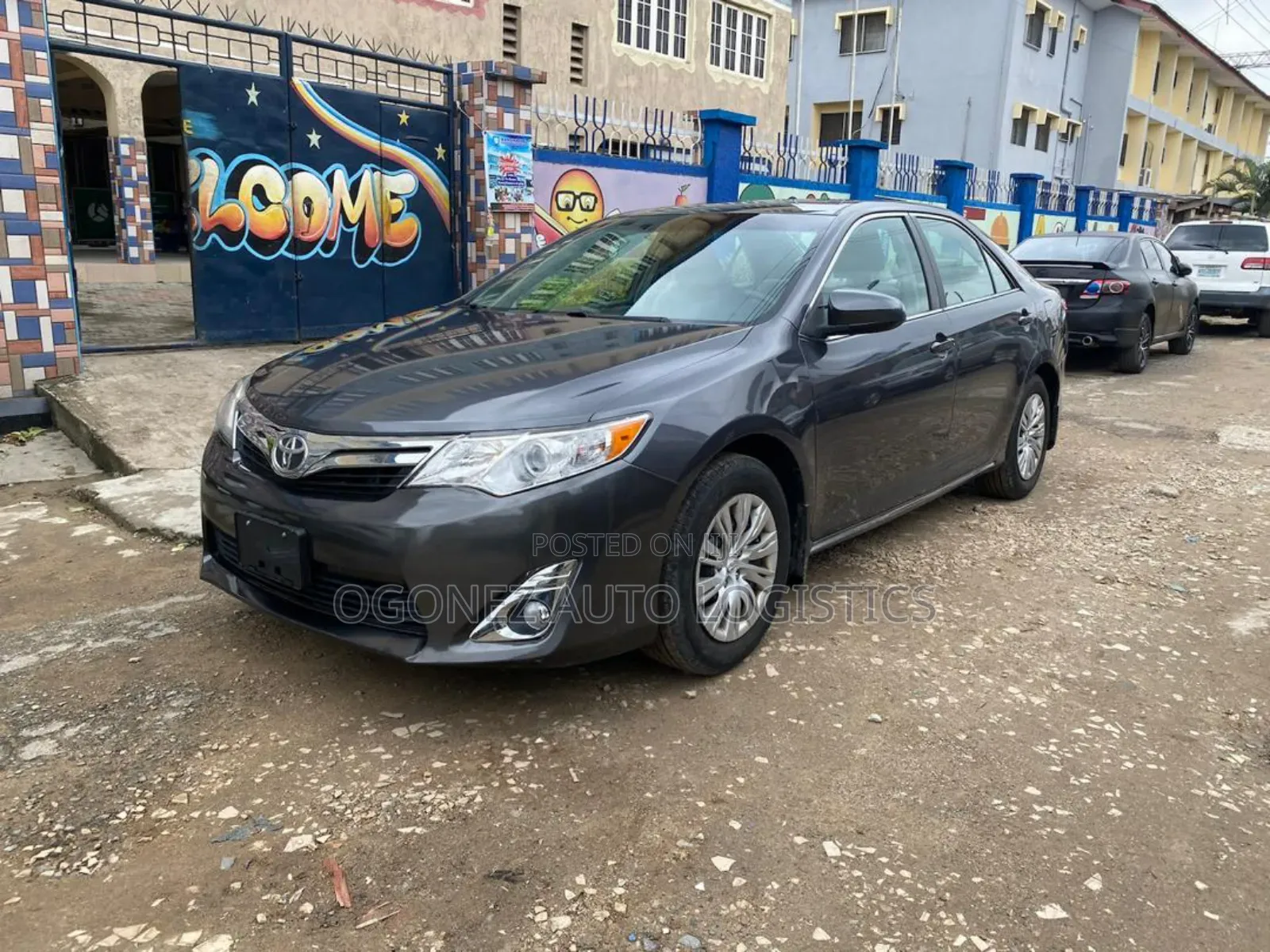 Toyota Camry L 4dr Sedan (2.5L 4cyl 6A) 2012 Gray