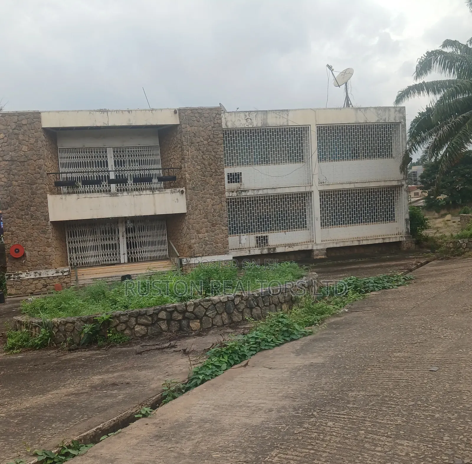 Warehouse on About 7 Acres Land