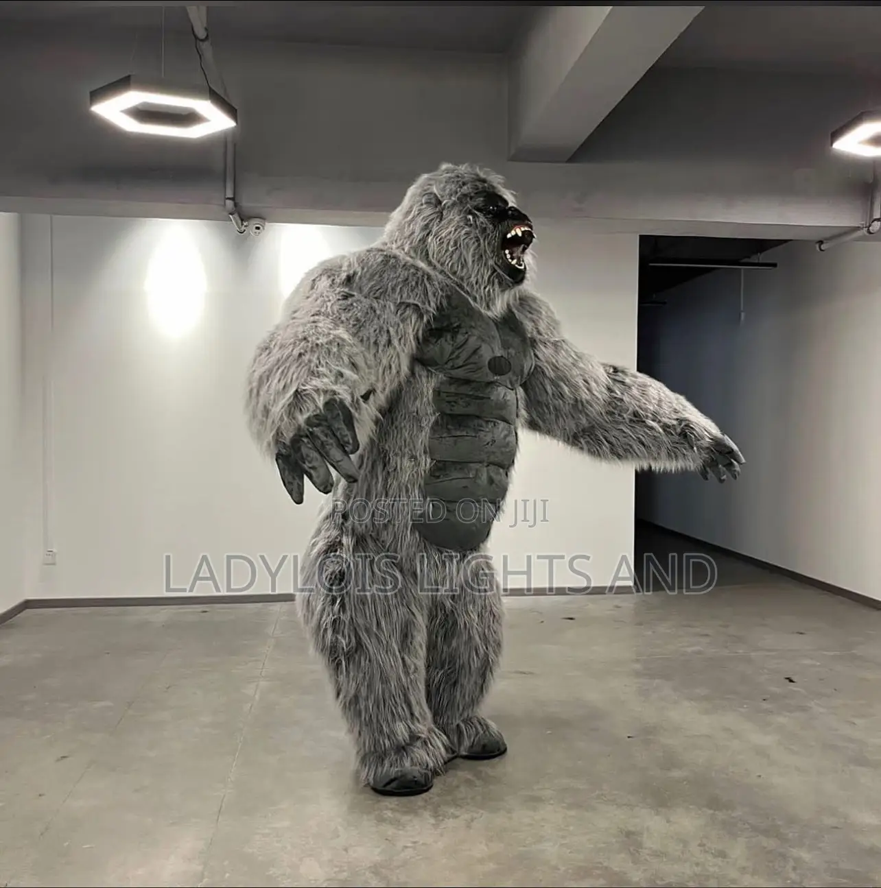 Big Size Inflatable King Kong ( Gorilla) Mascot Costume