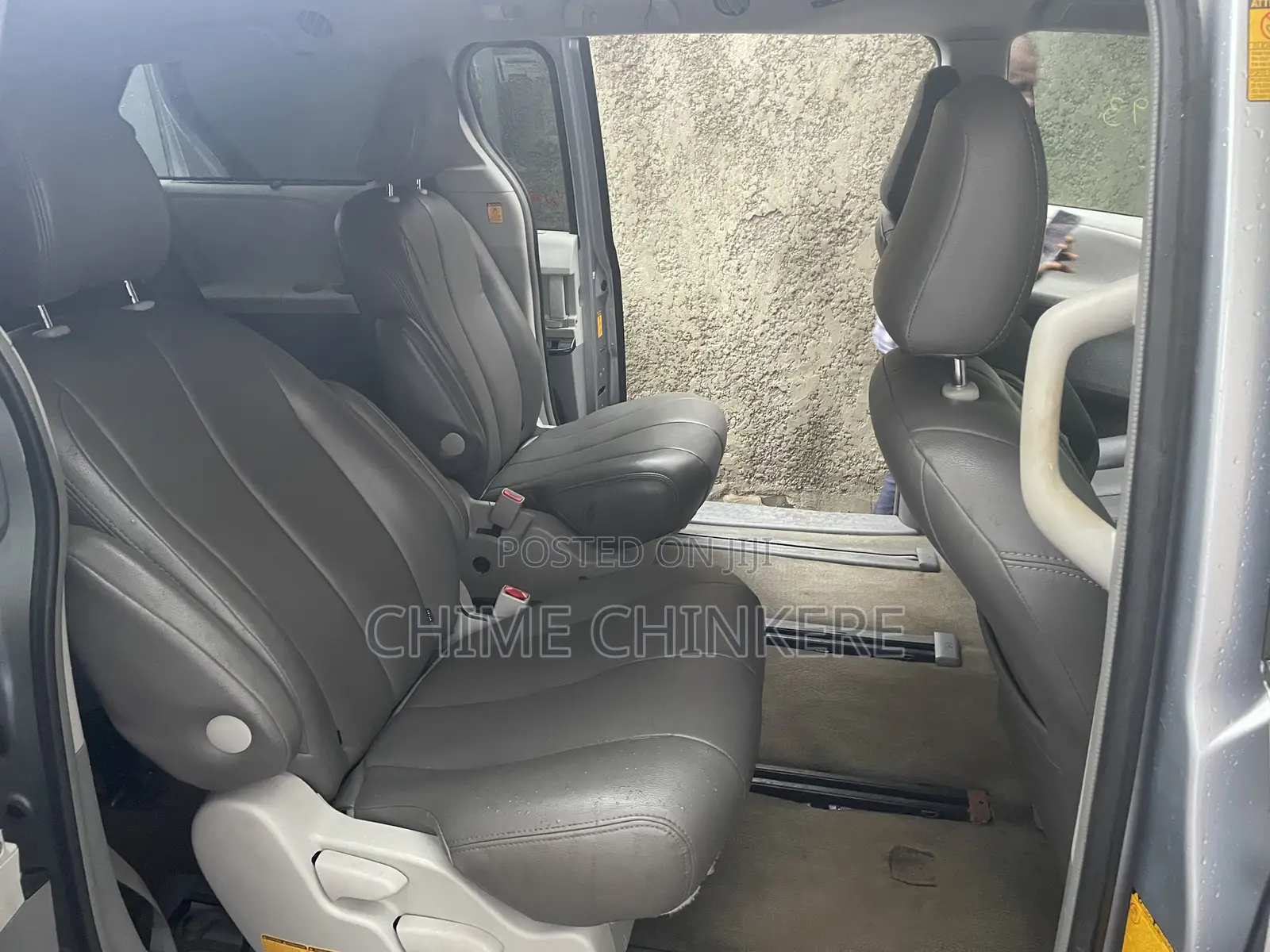 Toyota Sienna Limited FWD 7-Passenger 2013 Gray