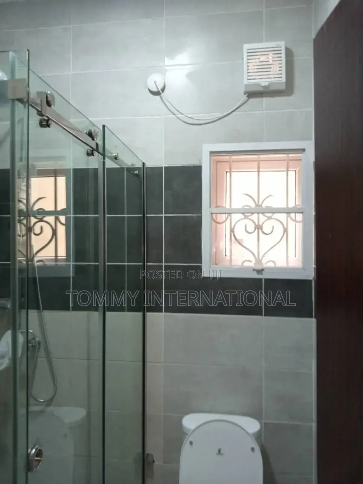 2bdrm Block of Flats in Shell Cooperative, Port-Harcourt for rent