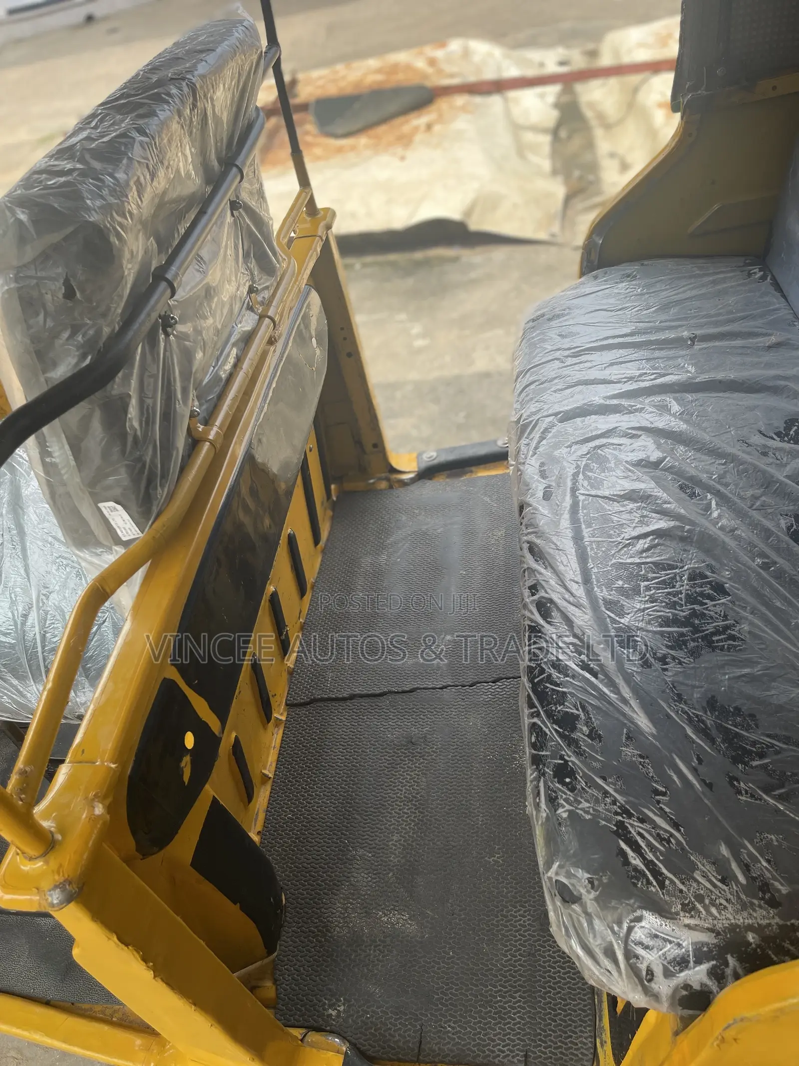 TVS 2024 Yellow