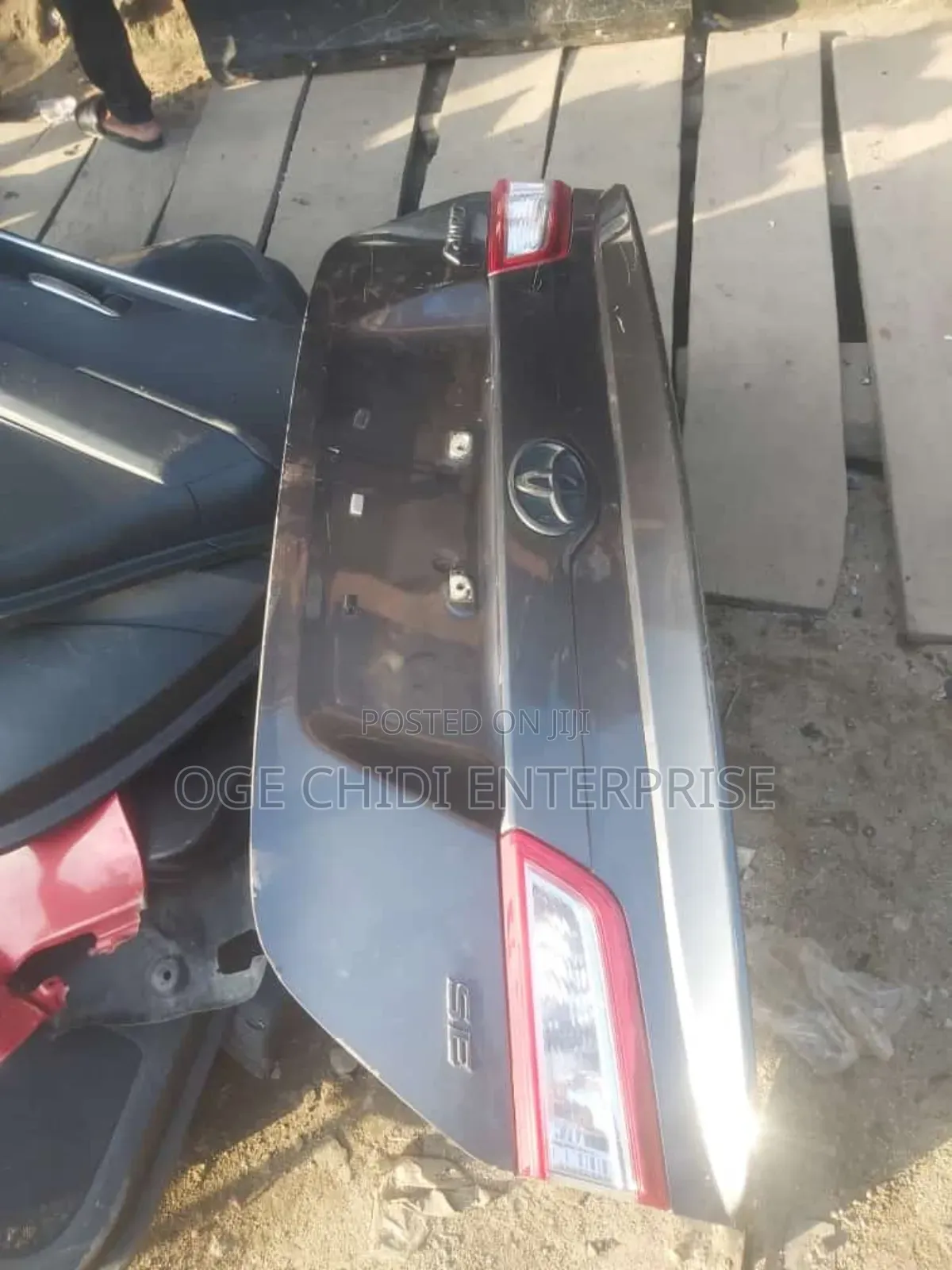 Toyota Camry Boot 2012 Sports