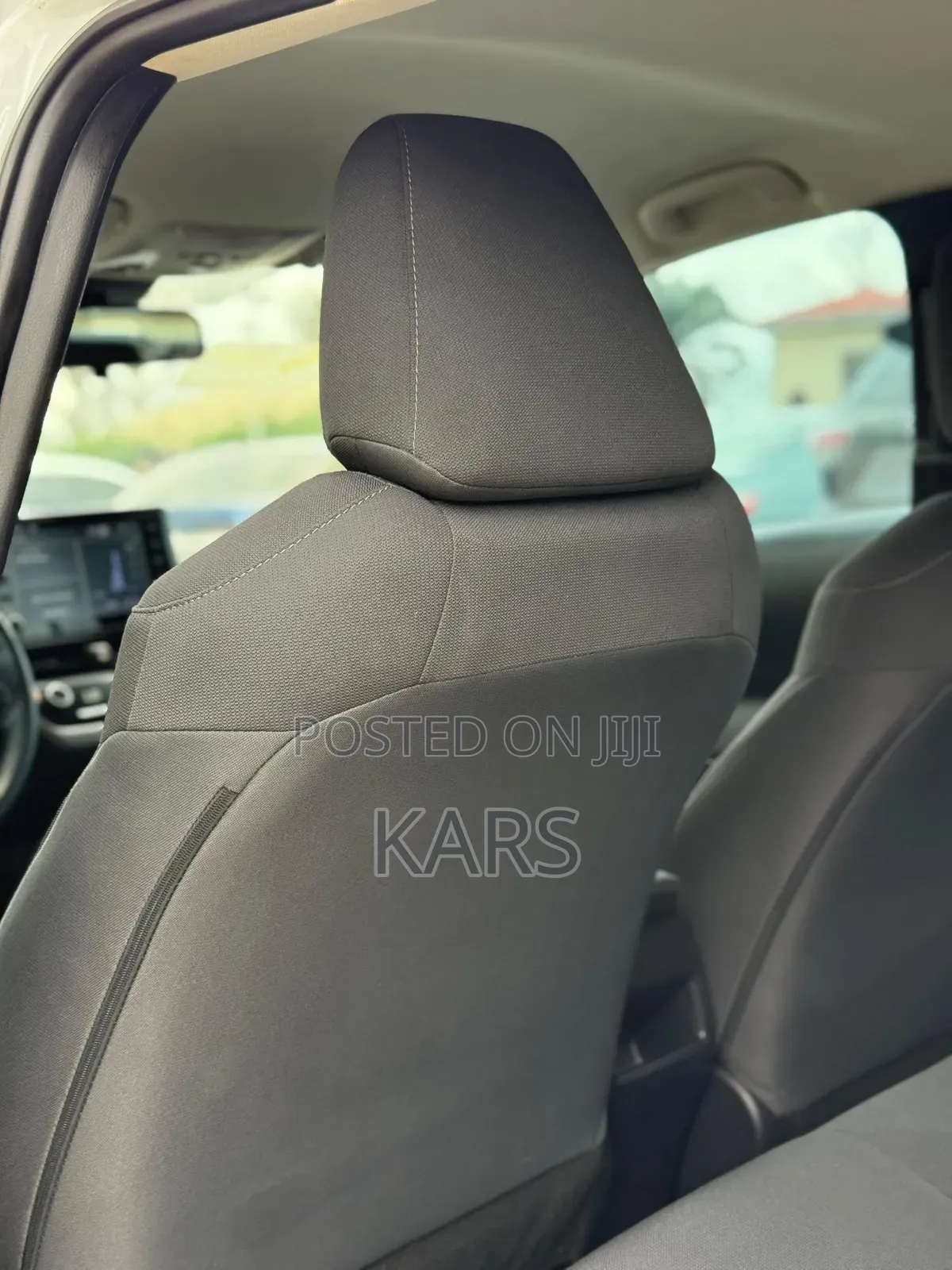 Toyota Corolla LE 2022 White