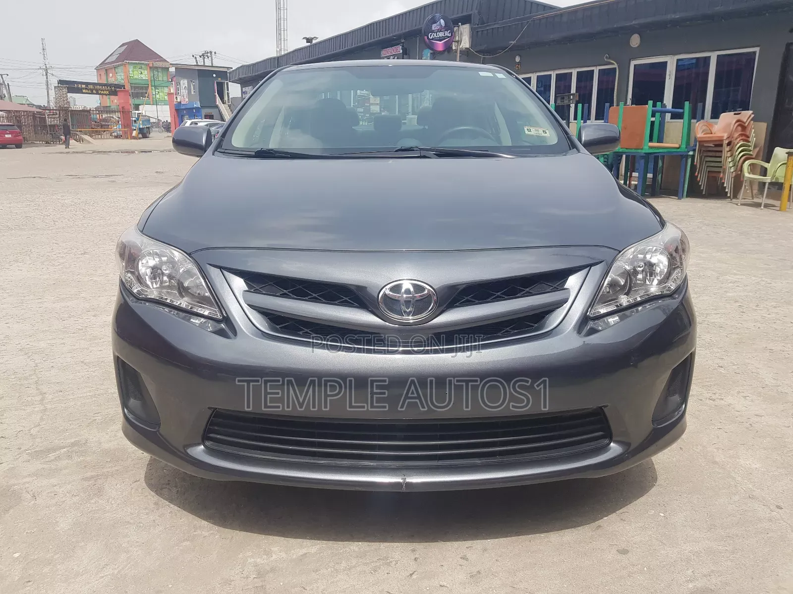 Toyota Corolla LE 4dr Sedan (1.8L 4cyl 4A) 2012 Gray