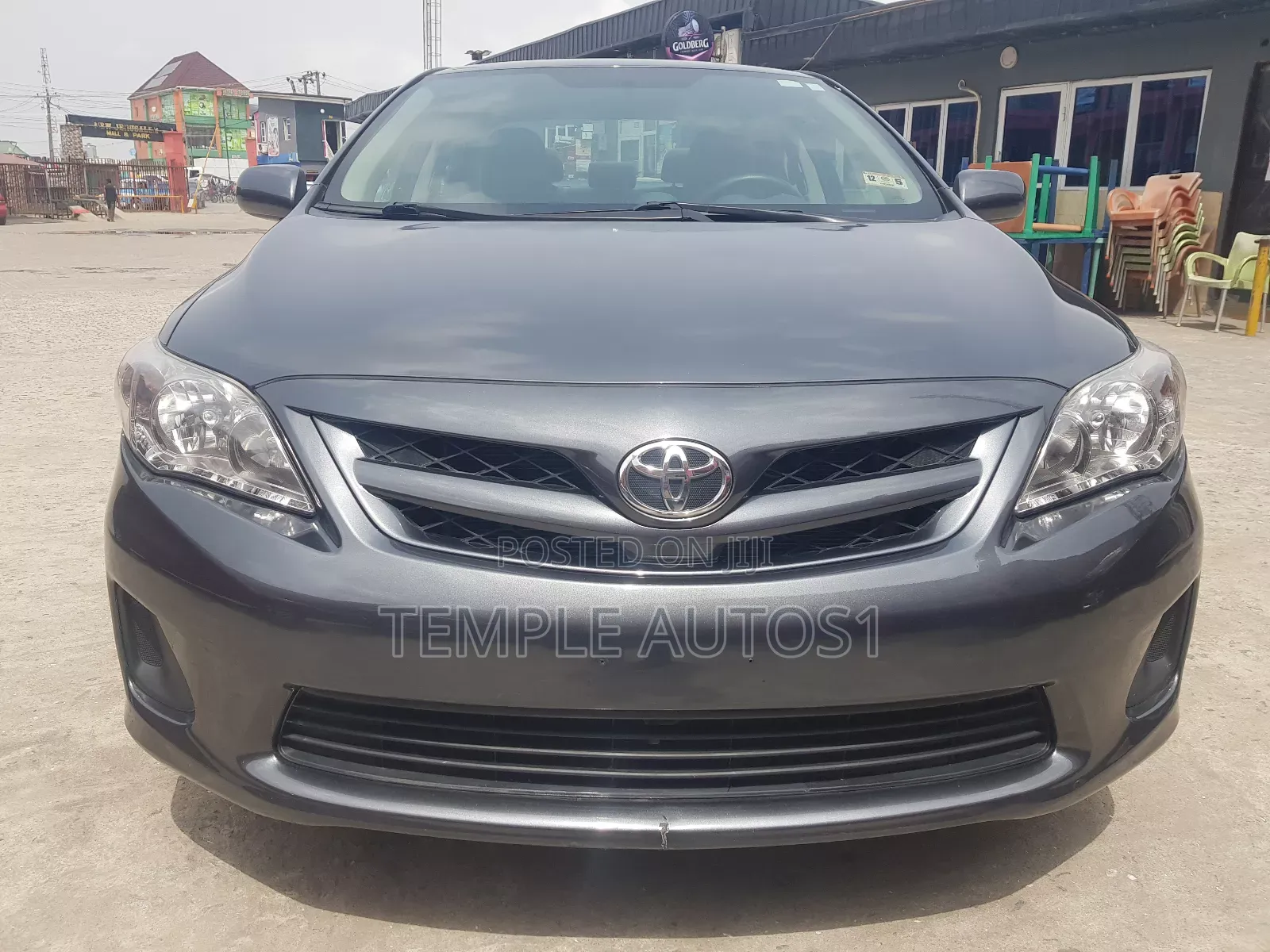 Toyota Corolla LE 4dr Sedan (1.8L 4cyl 4A) 2012 Gray