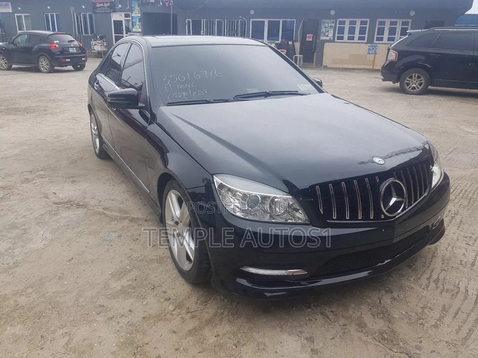 Mercedes-Benz C300 Luxury 4Matic Sedan AWD (3.0L 6cyl 7A) 2011 Black