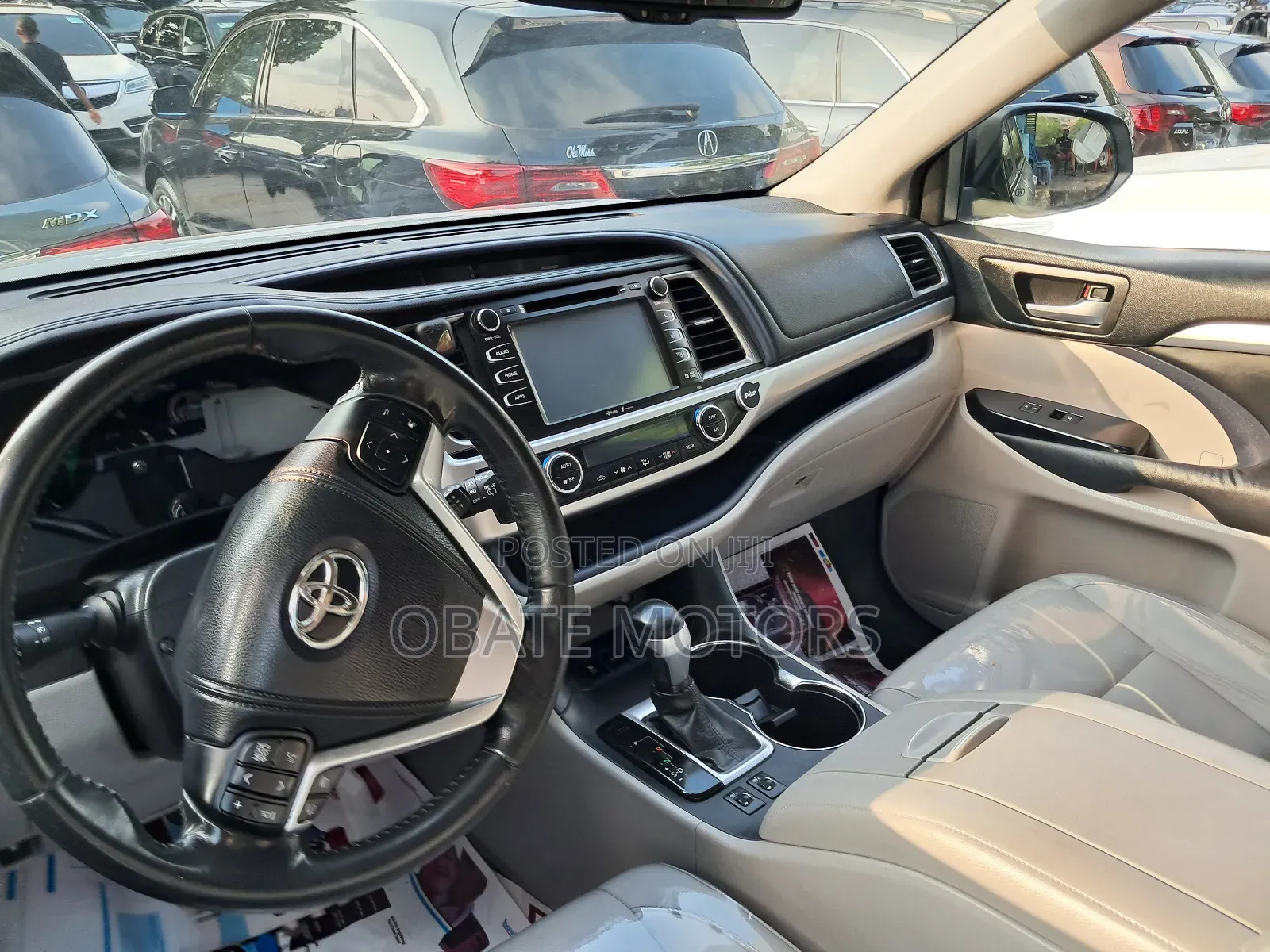 Toyota Highlander XLE V6 4x2 (3.5L 6cyl 6A) 2016 Silver