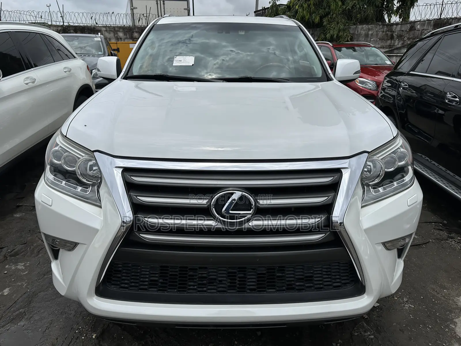 Lexus GX 460 Luxury 2016 White