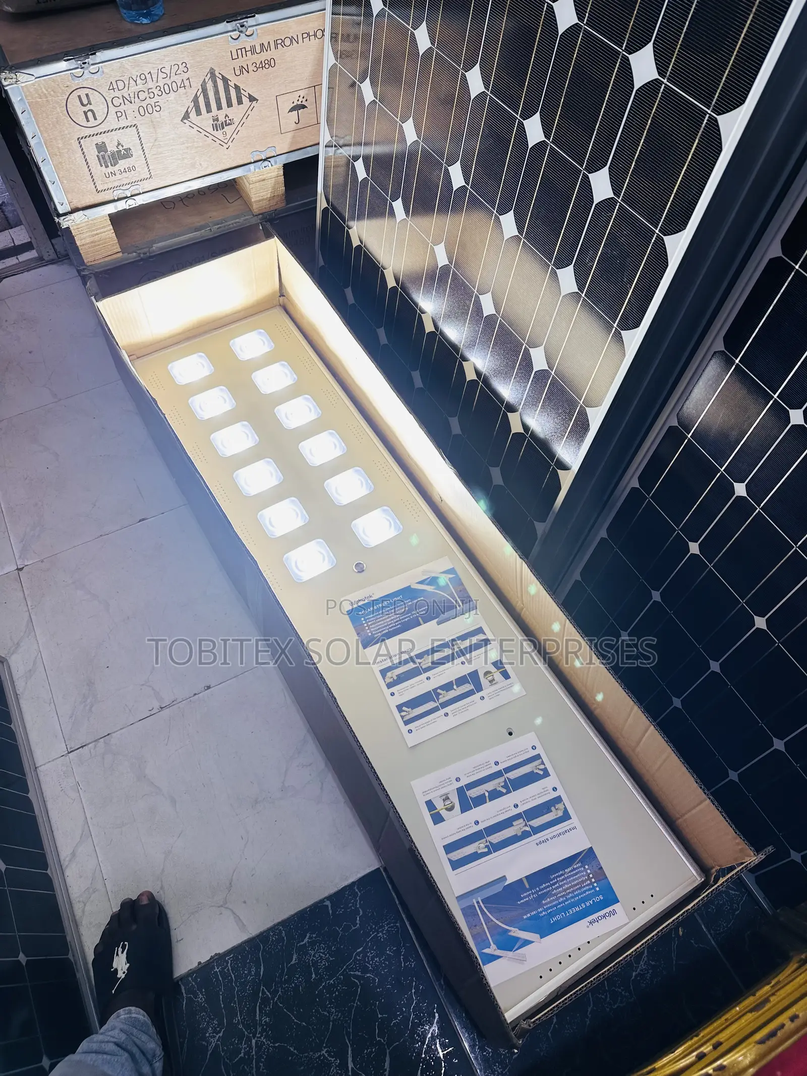 Cworth All in One Solar Street Light