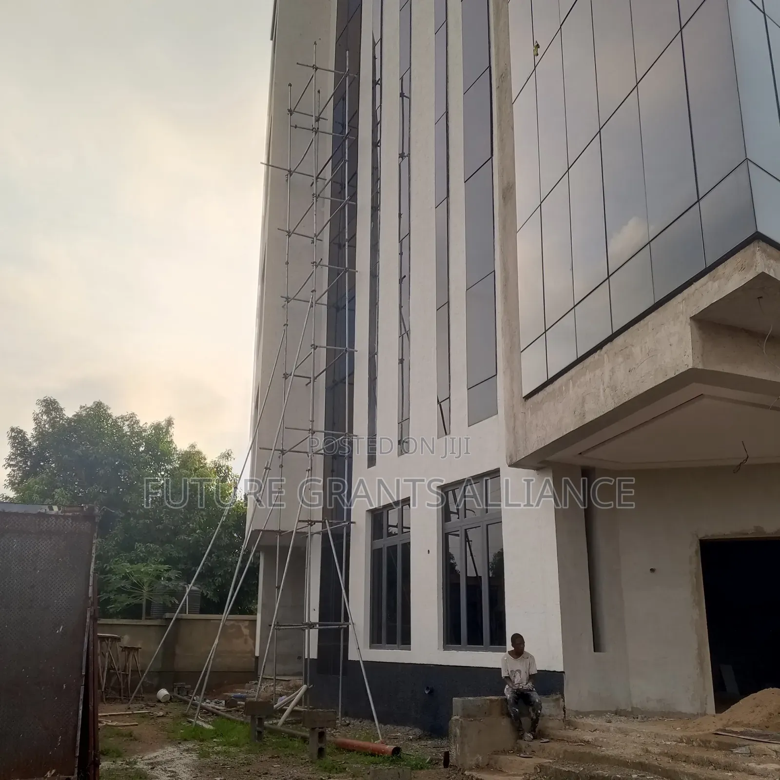 Newly Built Office Edifice in Lugbe Near Shoprite
