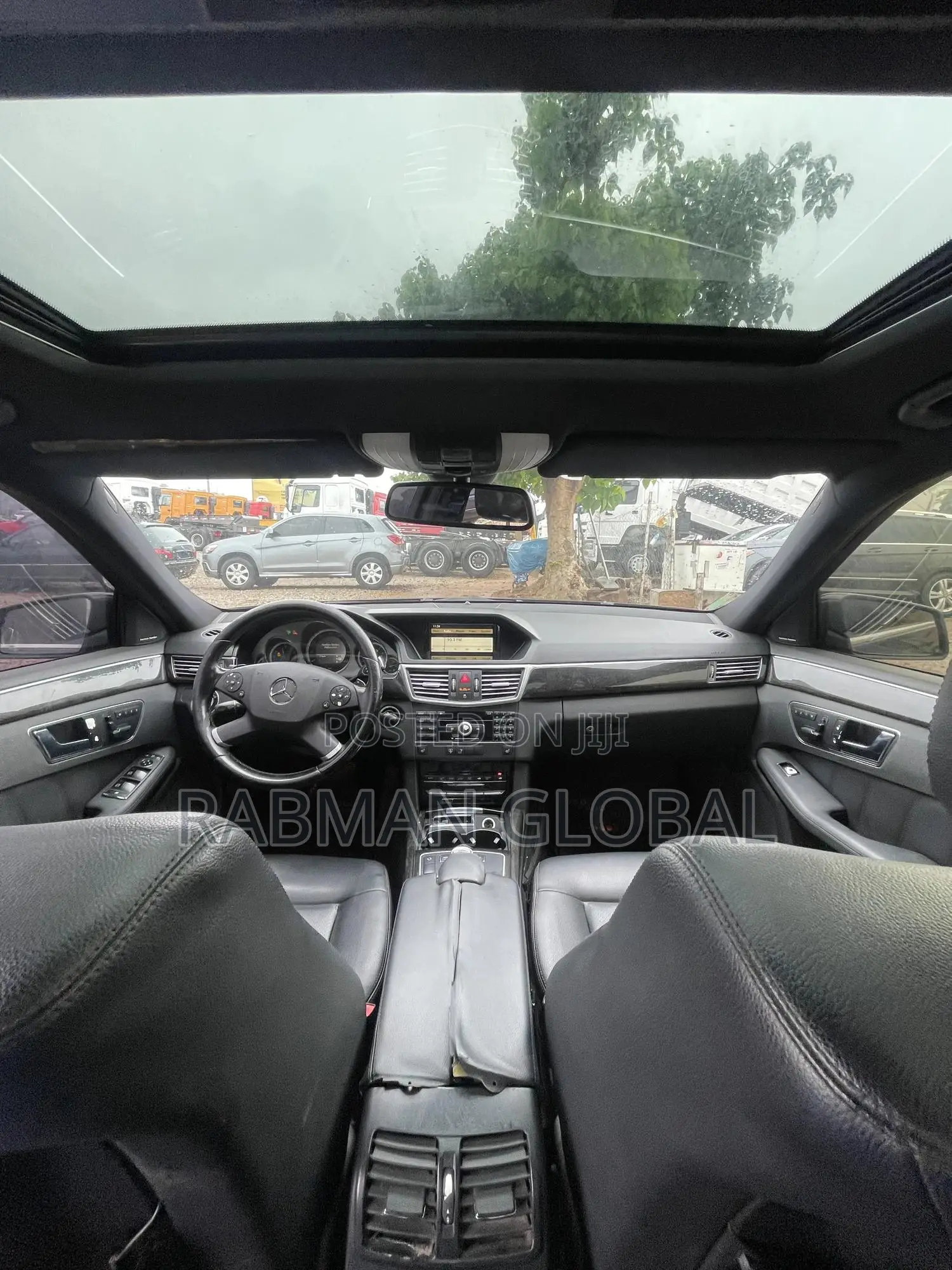 Mercedes-Benz E350 Base 4dr Sedan RWD (3.5L 6cyl 7A) 2010 Black