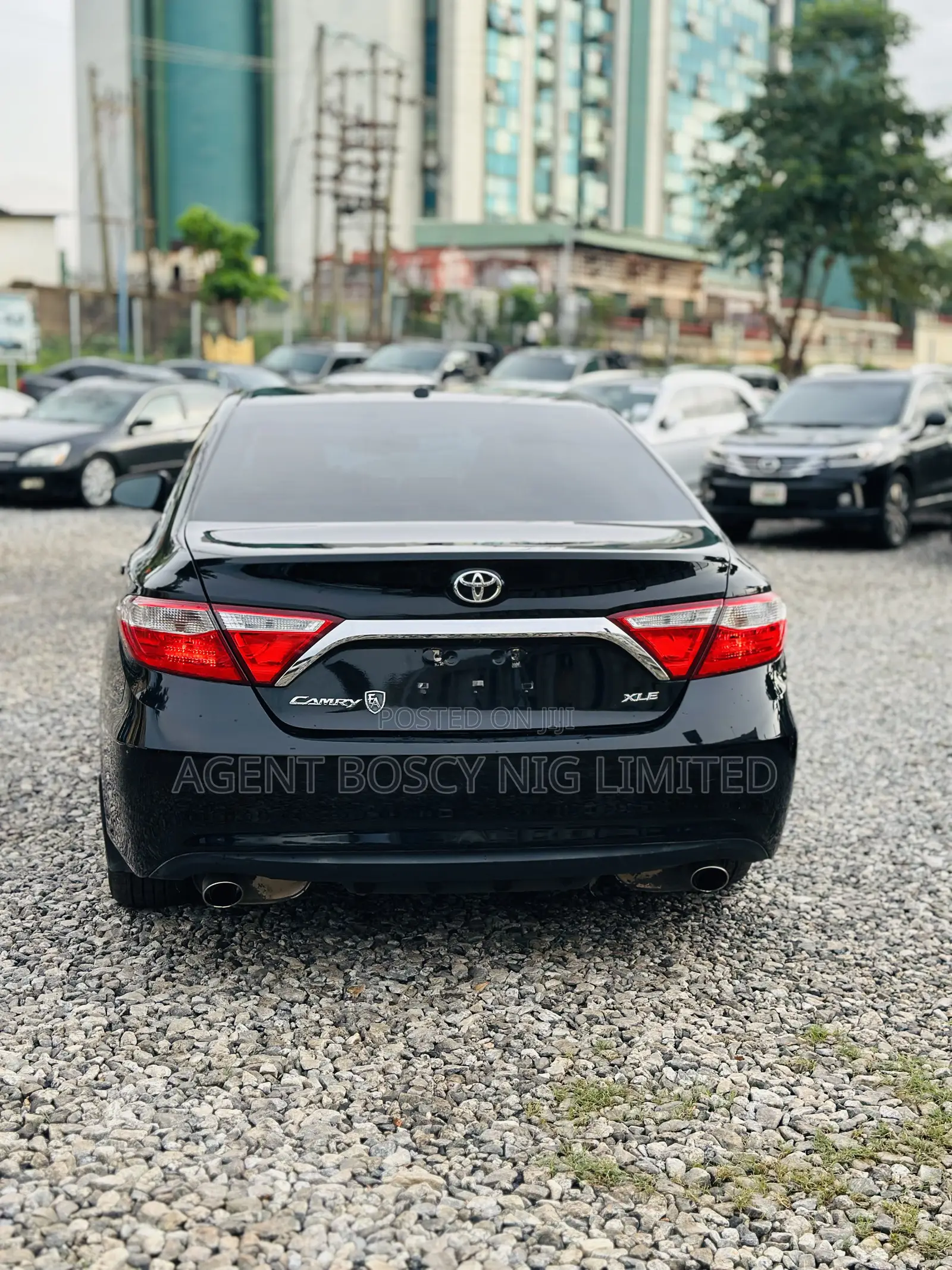 Toyota Camry XSE 4dr Sedan (3.5L 6cyl 6A) 2017 Black