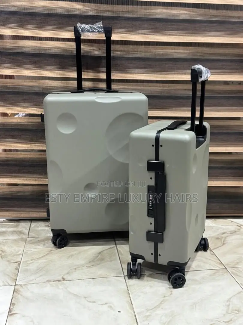 Quality Luxury Set of Two Aluminum