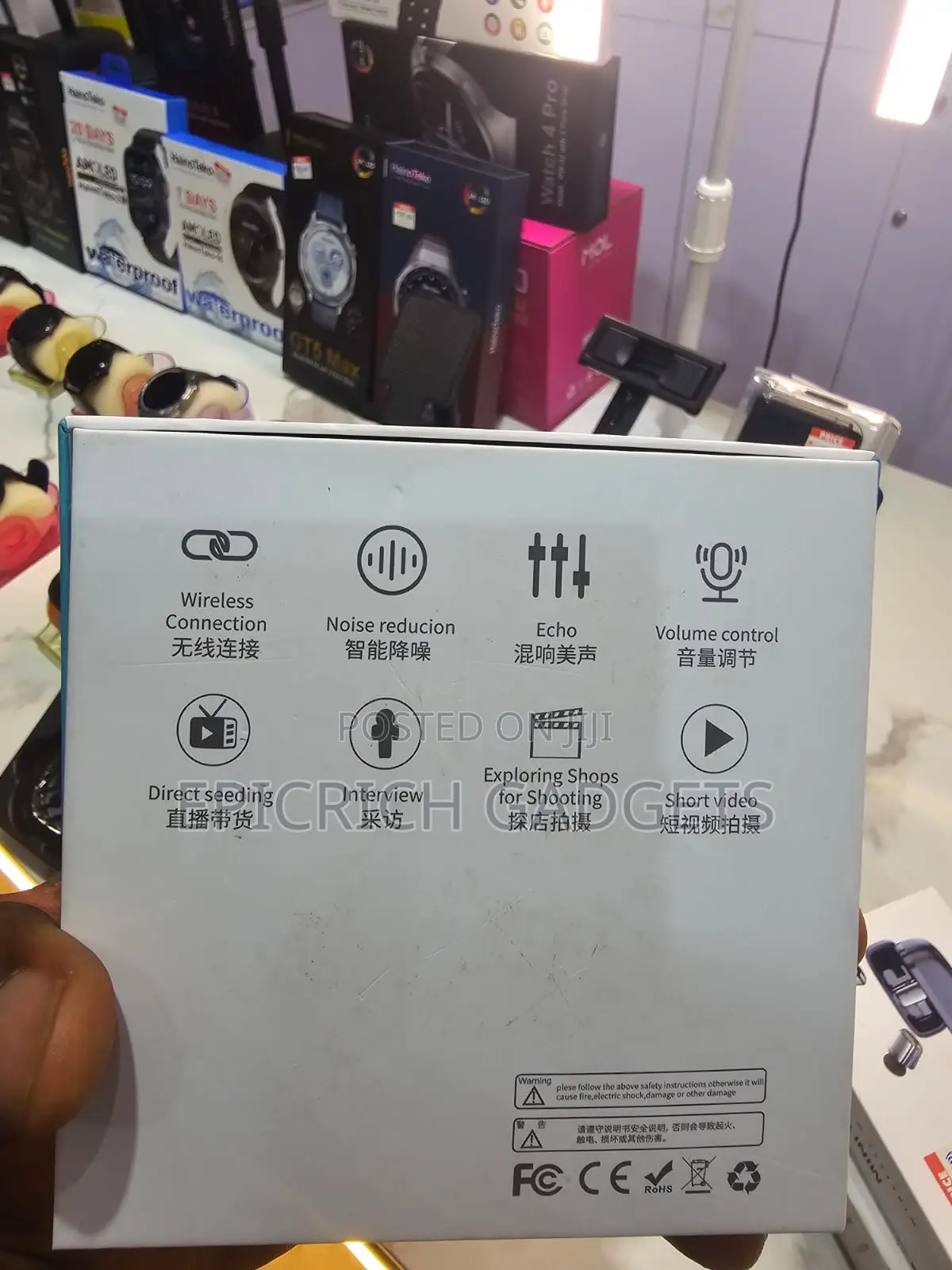 Q81 Wireless Microphone With Noice Reduction