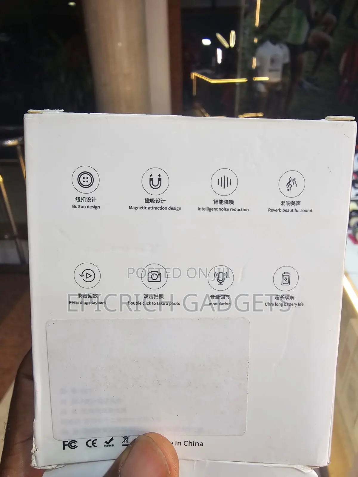 Noice Canceling Wireless Microphone