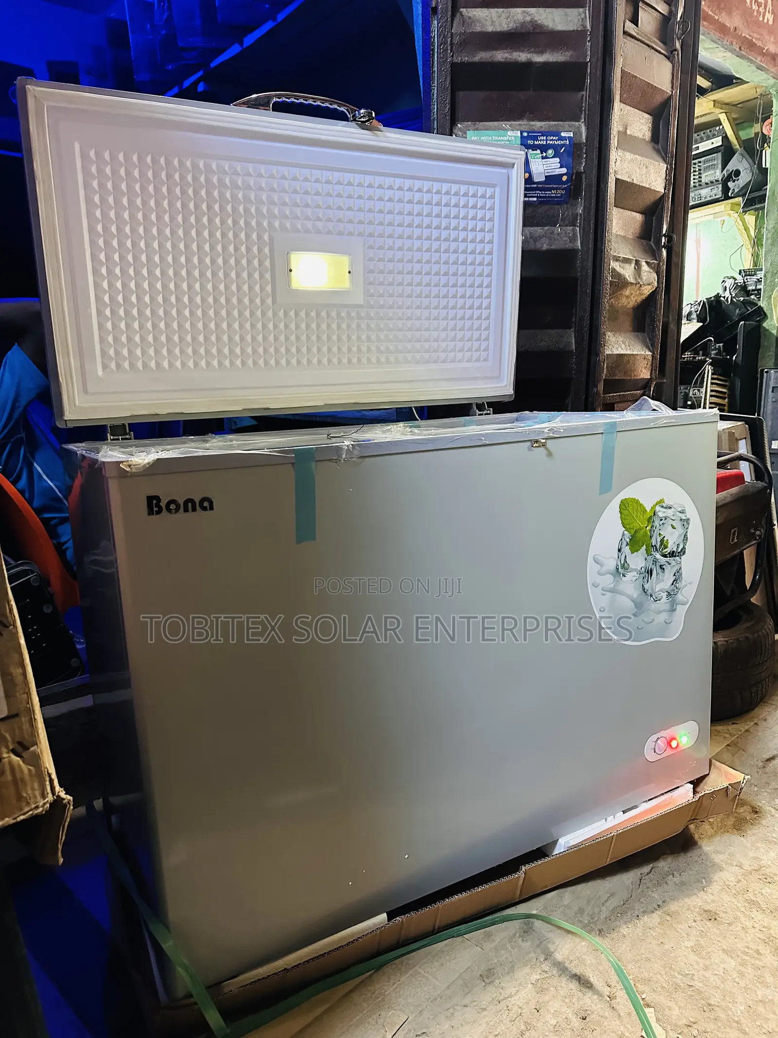 318l Bona Solar Freezer 12/24v