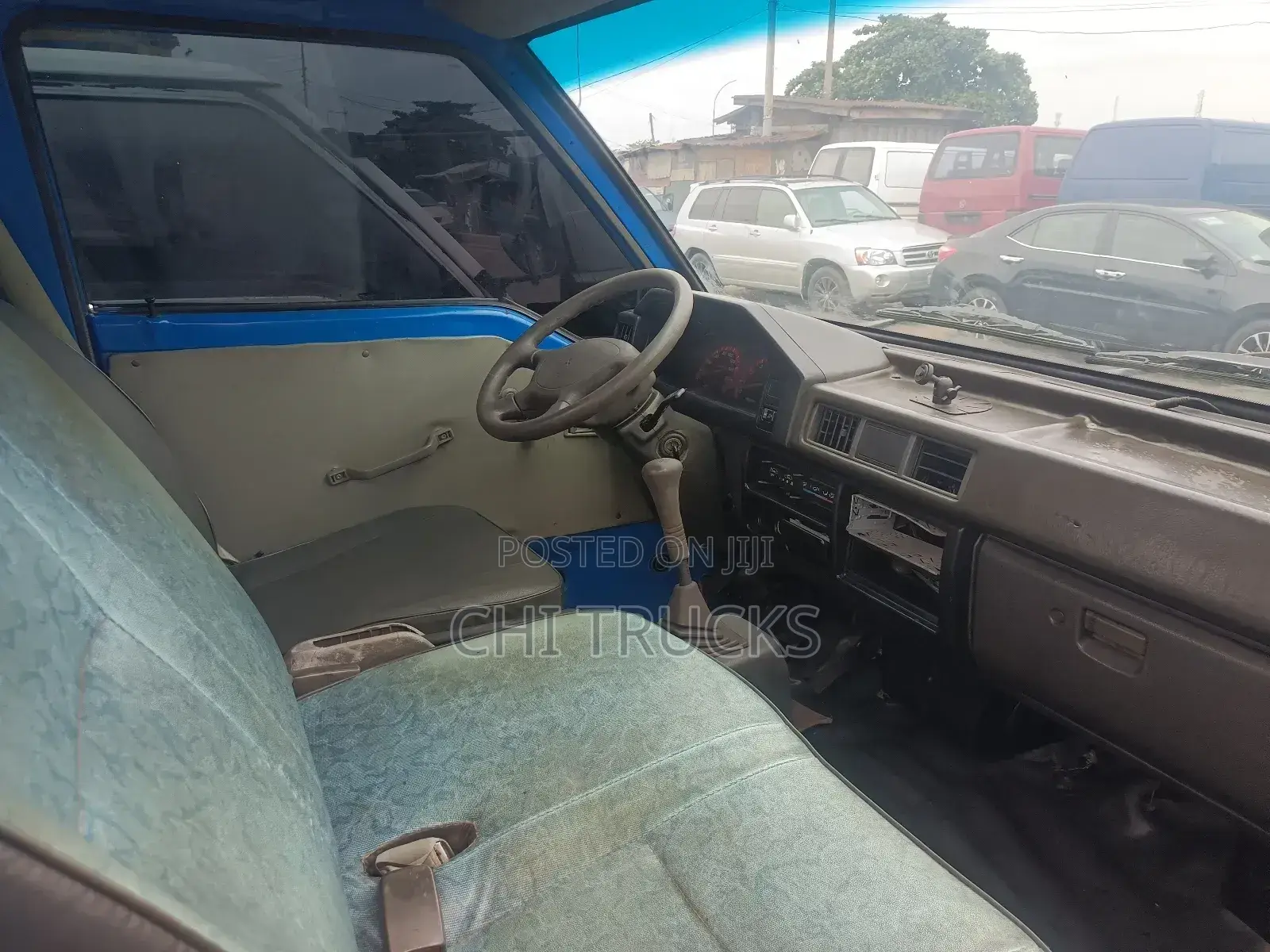 Mitsubishi Delica Pickup Truck Diesel Engine