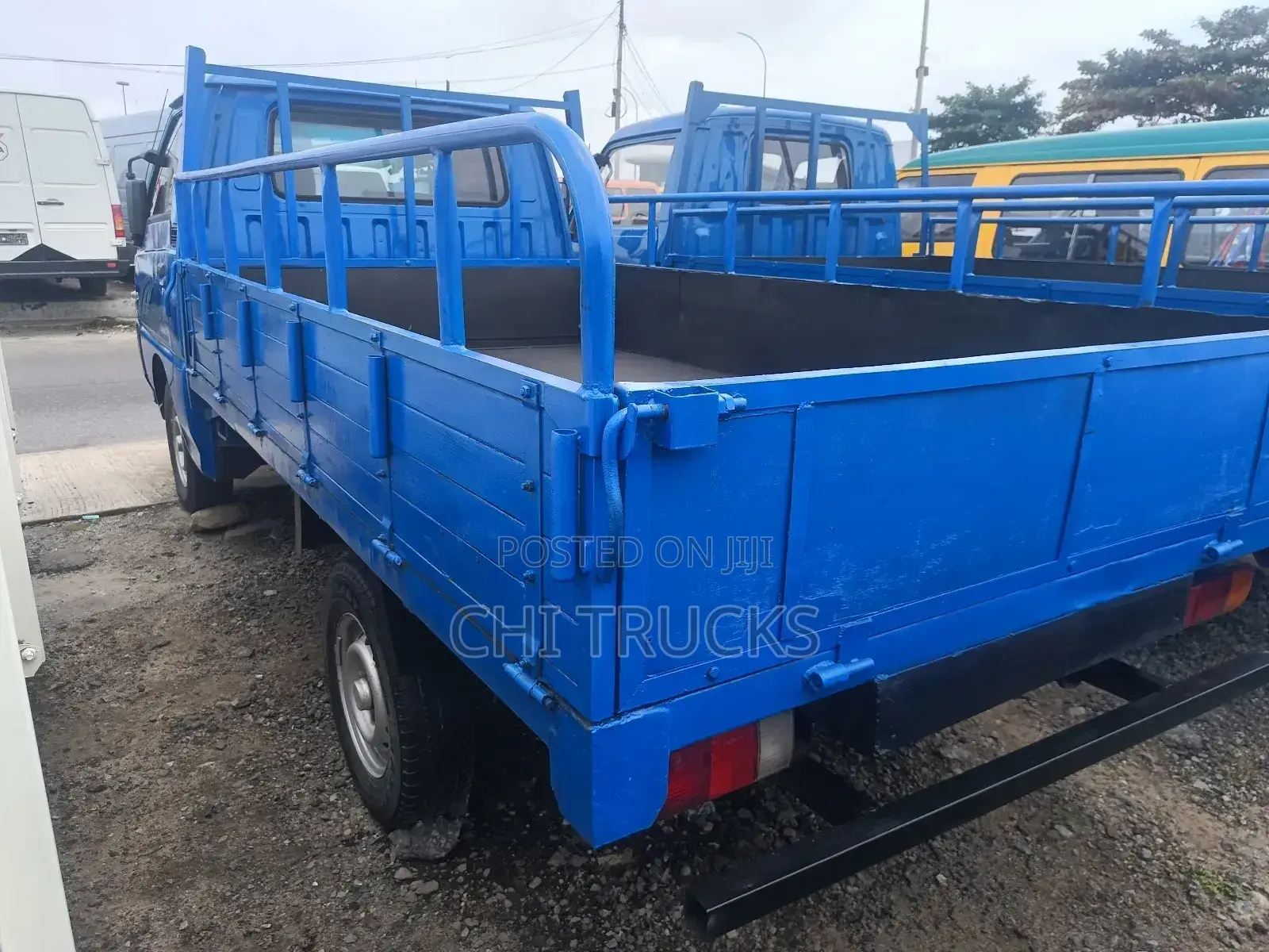 Mitsubishi Delica Pickup Truck Diesel Engine