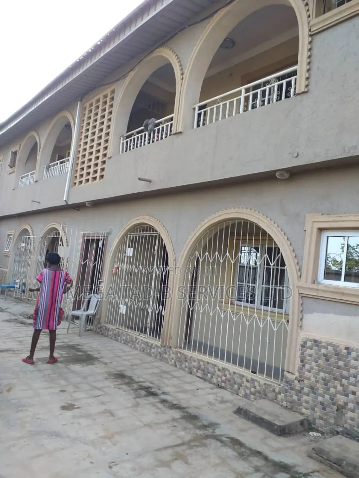 3bdrm Block of Flats in Magada Behind Mfm for sale