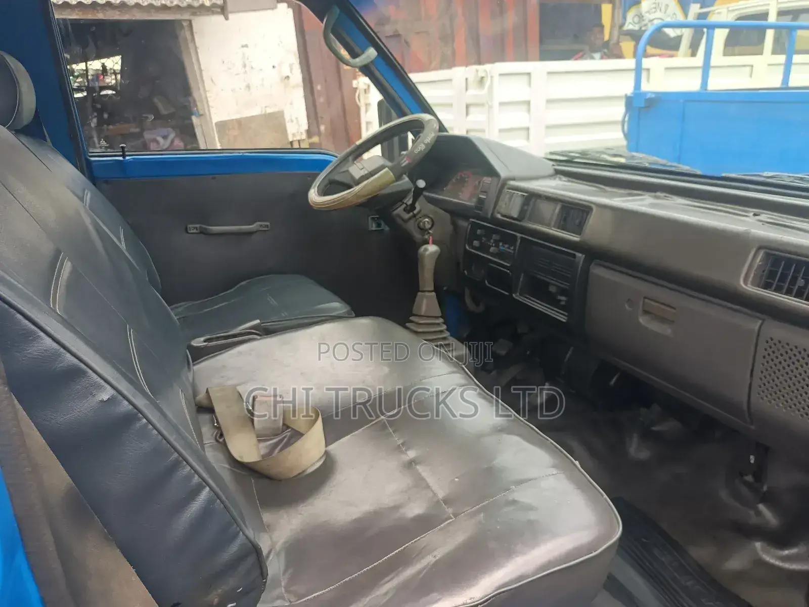 Mitsubishi L300 Pickup Truck Diesel