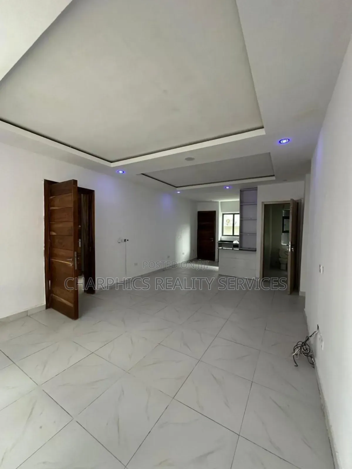 2bdrm Apartment in Chevron for rent