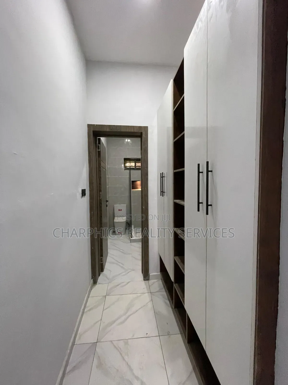 2bdrm Apartment in Ikate for rent