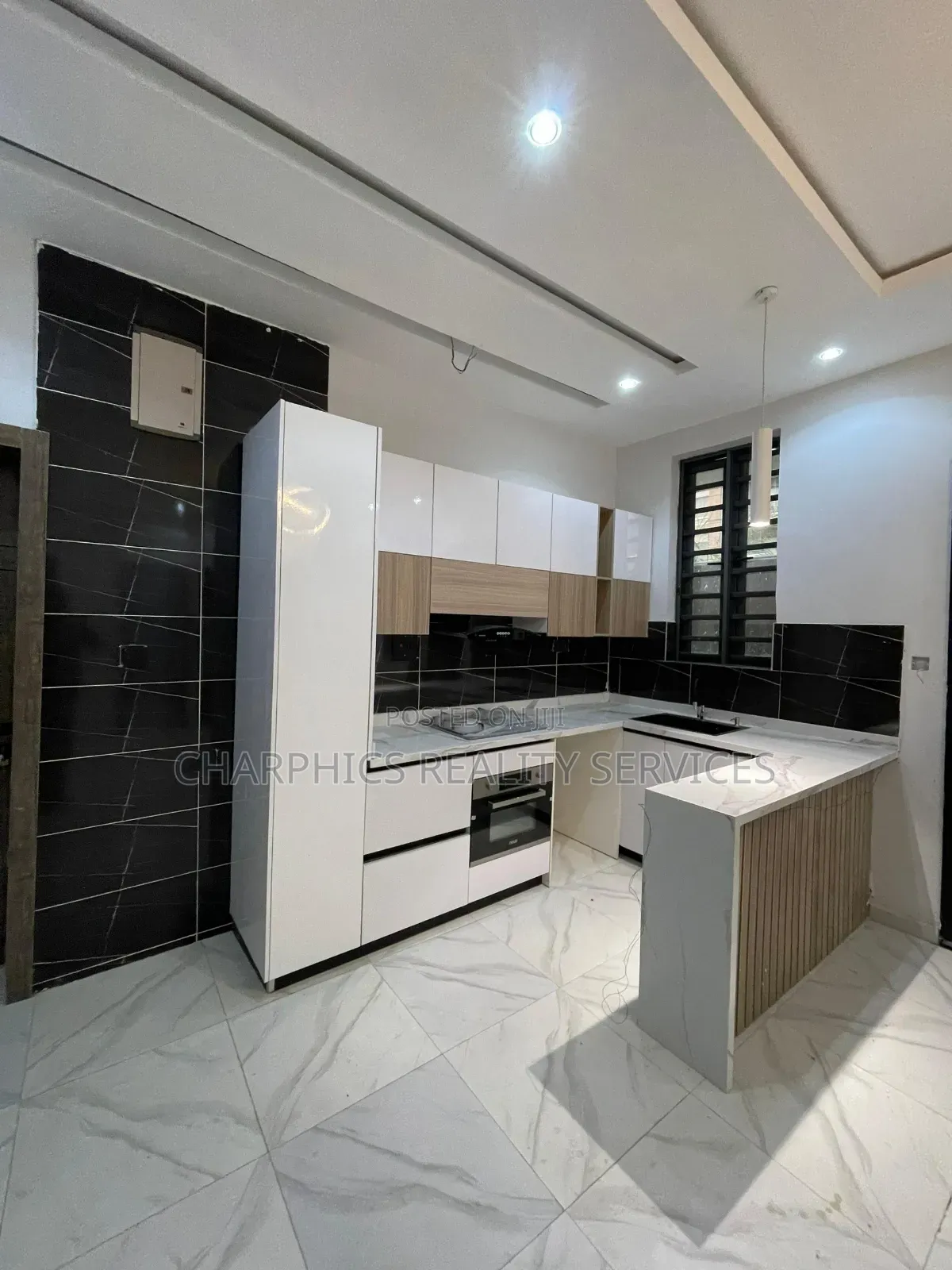 2bdrm Apartment in Ikate for rent