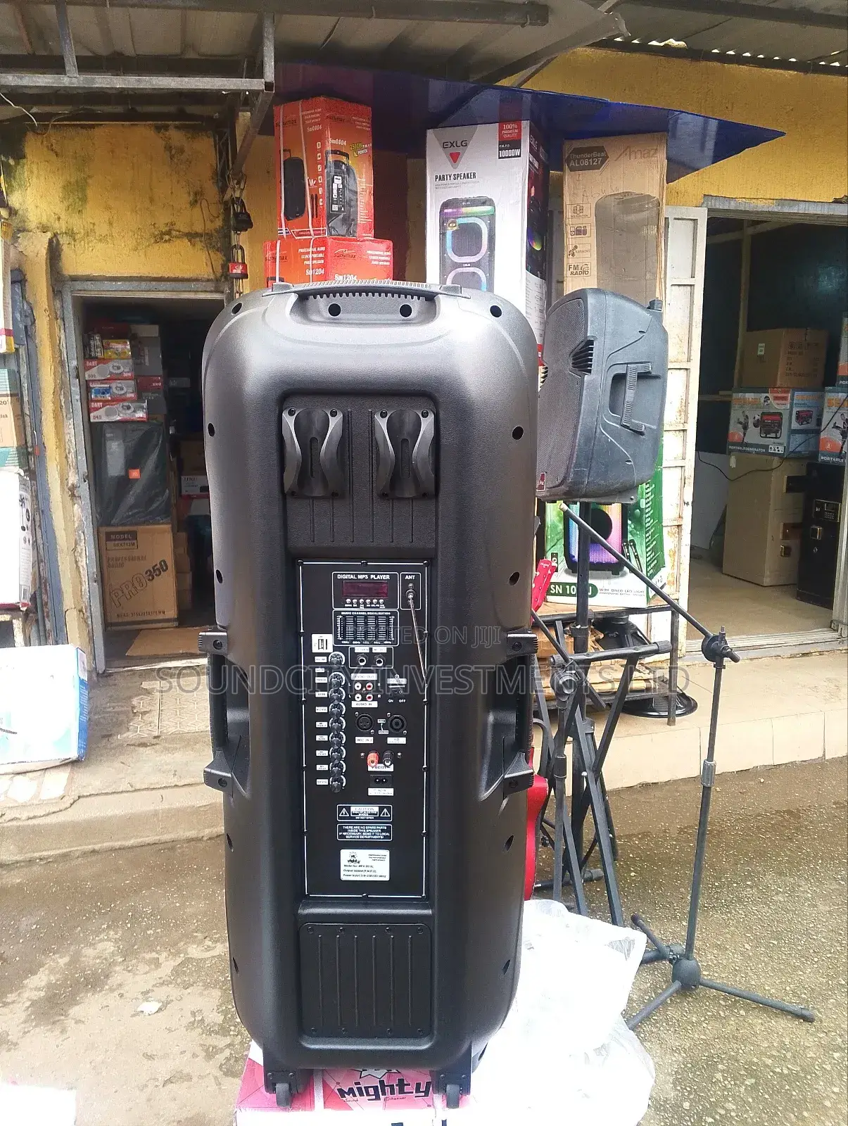 Mighty 12000w Double 15" Public Addressing System