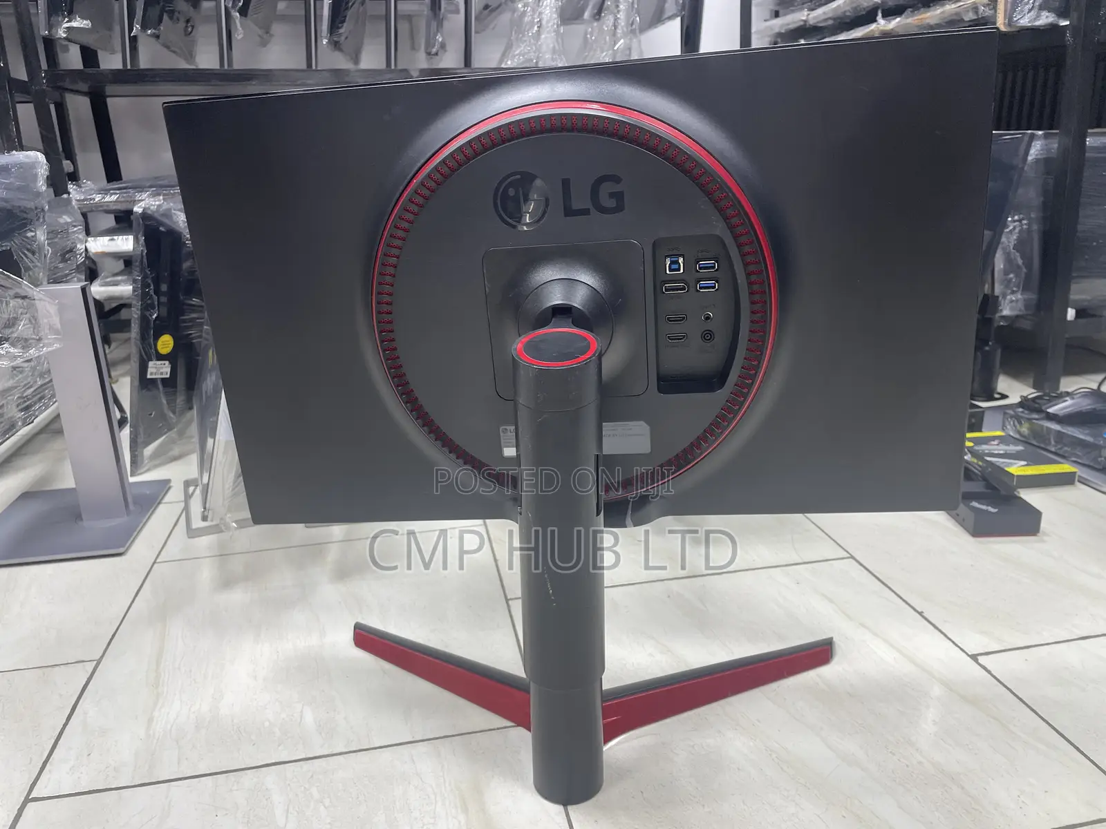 Lg Ultragear 27" QHD 144hz HDR Freesync Ips Gaming Monitor