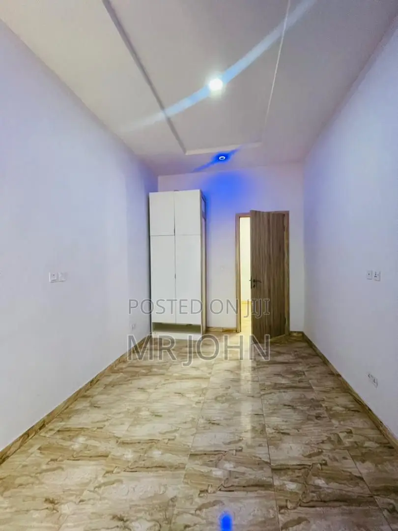 4bdrm Duplex in Harris Drive Vgc, Lekki for rent