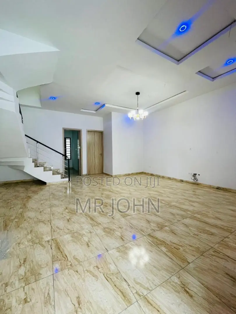 4bdrm Duplex in Harris Drive Vgc, Lekki for rent