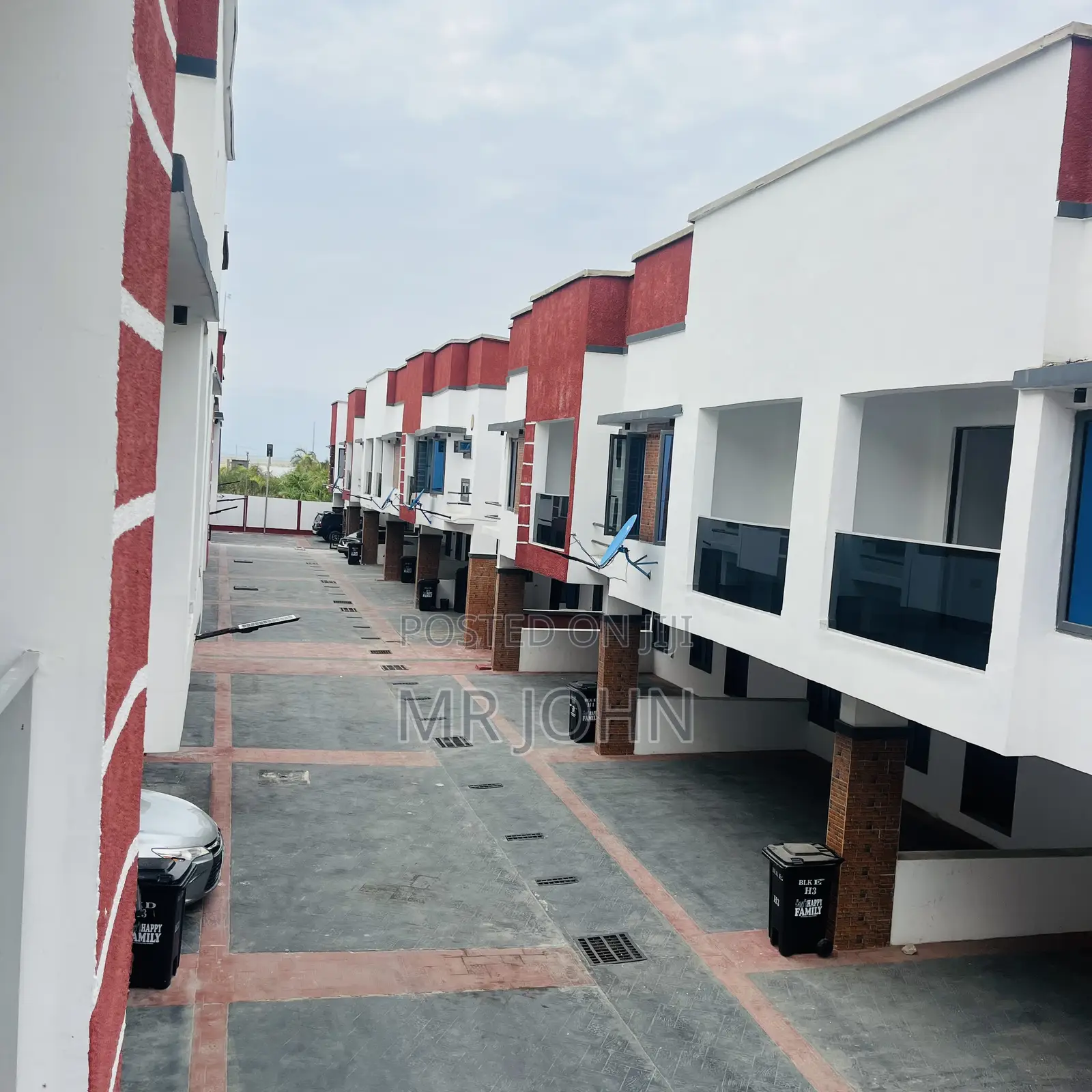 4bdrm Duplex in Orchid Road, Lekki for rent