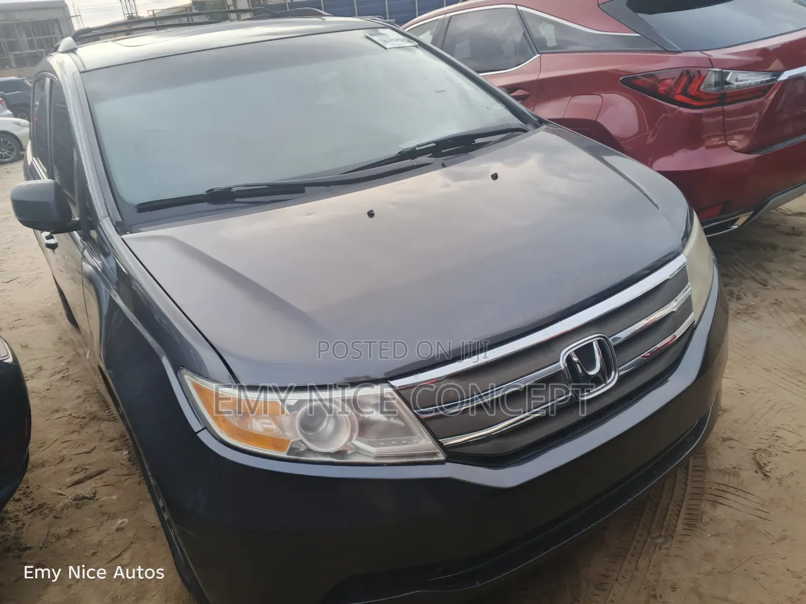 Honda Odyssey Touring 2011 Gray