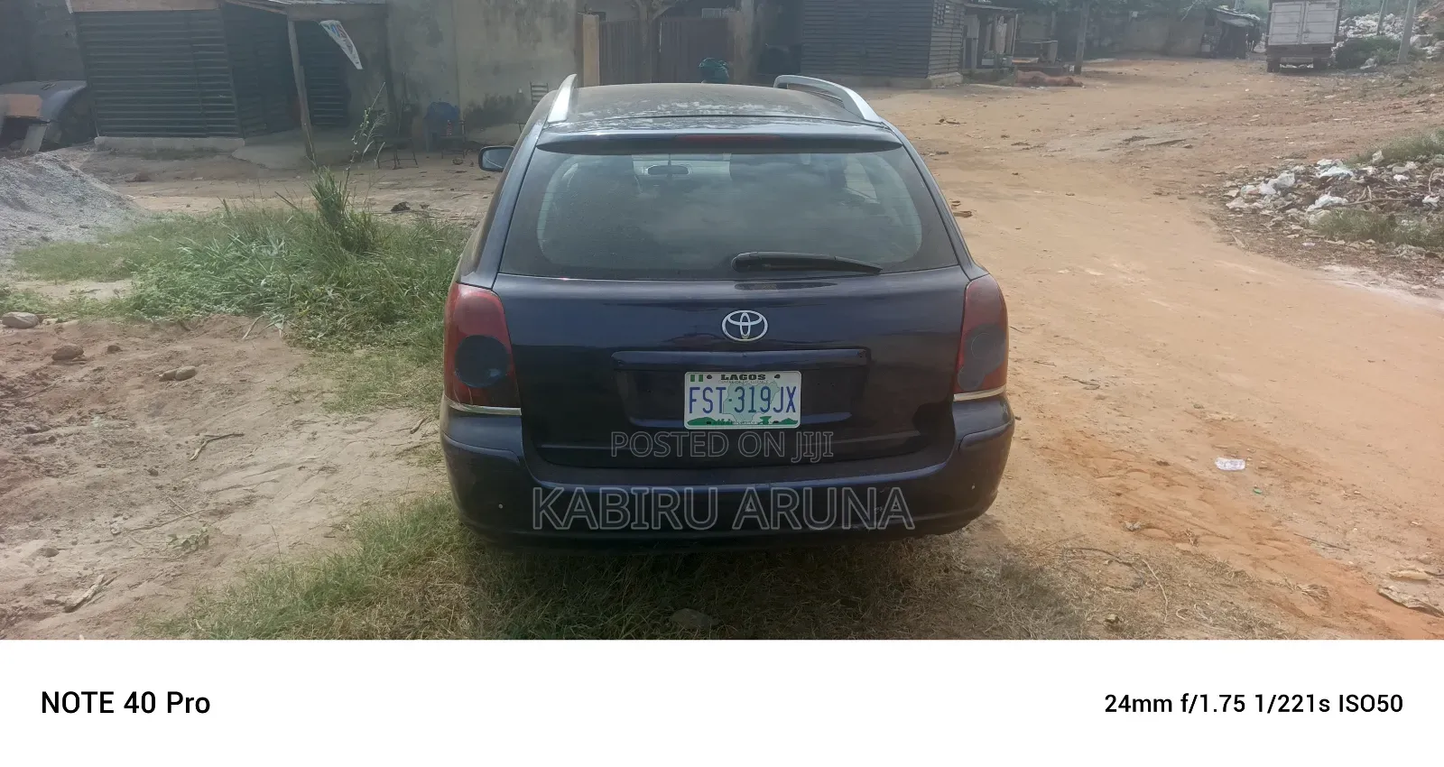 Toyota Avensis 2005 Blue