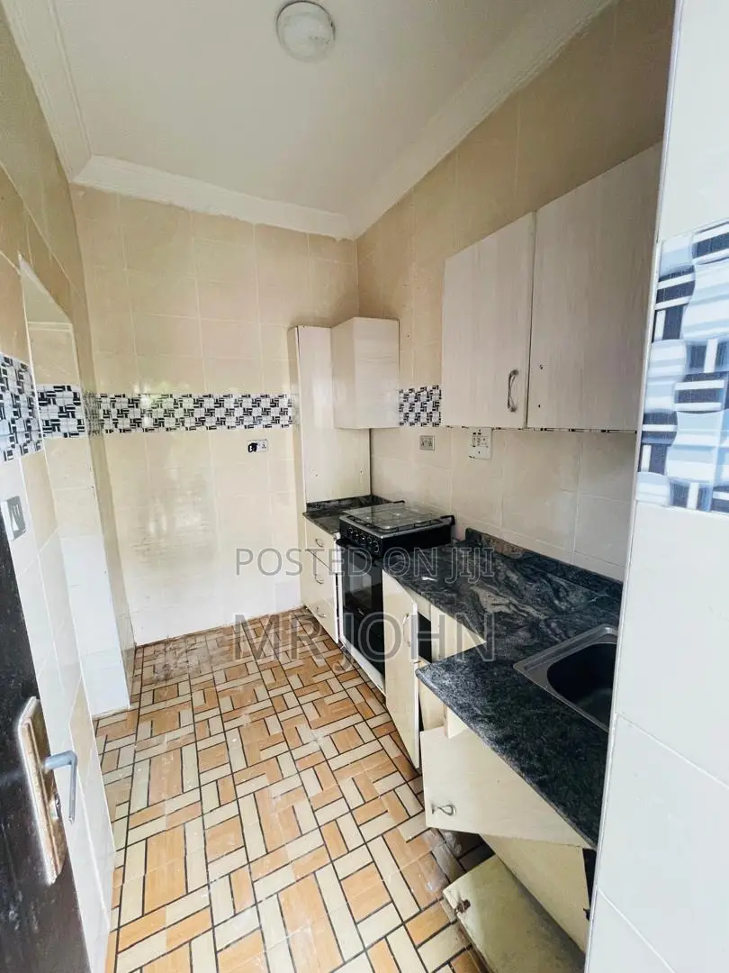 2bdrm Apartment in Ikota Owo, Lekki for rent