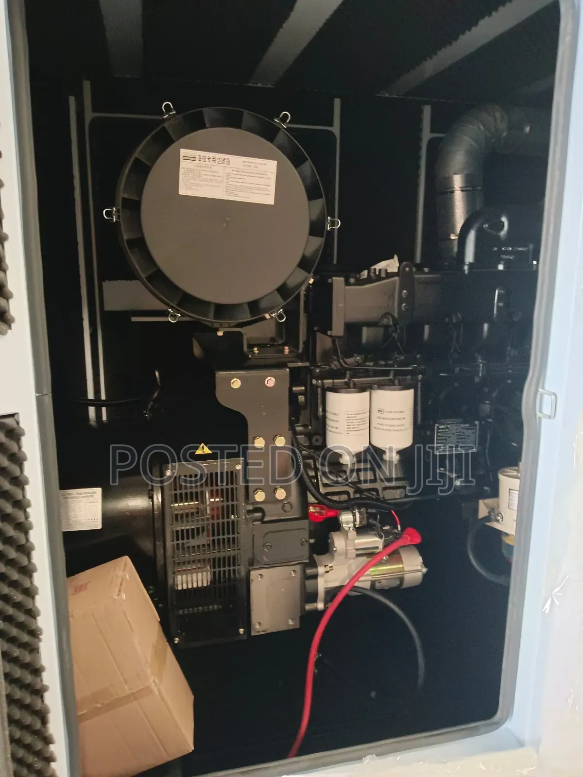 250kva (6 Cylinders)Perkins Soundproof High Quality Electric Generator