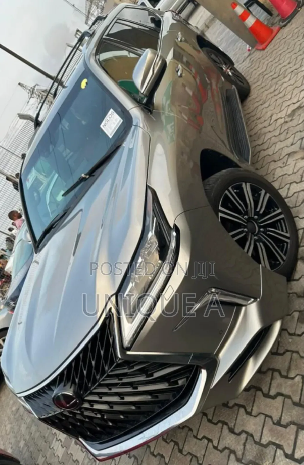 Lexus LX 570 AWD 2020 Silver