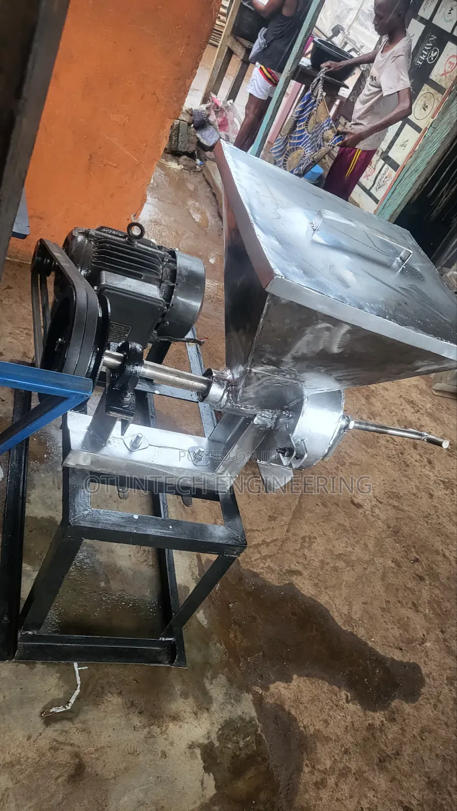 Stainless Grinding Machine, Nadac Standard